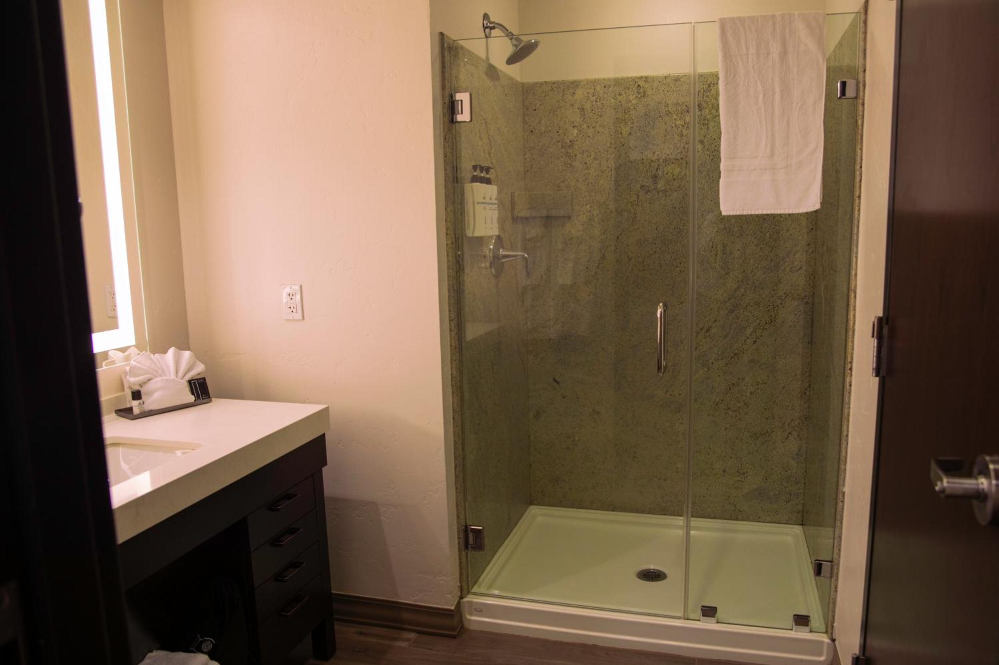 Estudio Deluxe con cama grande